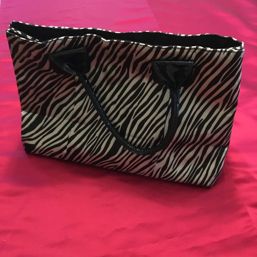 BLACK & GOLD STRIPED BAG - Picture 1 of 5
